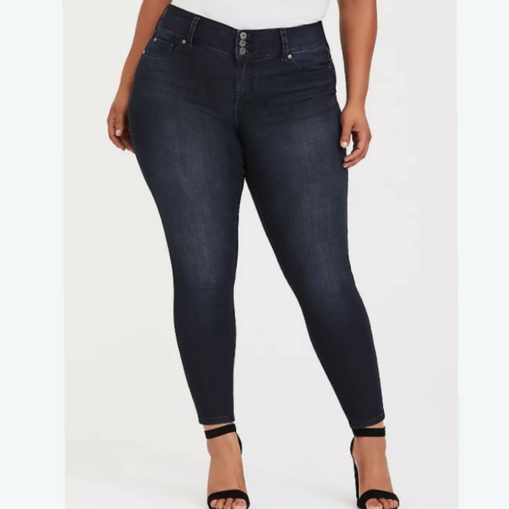 Torrid JEGGING - SUPER STRETCH DARK WASH - Women's